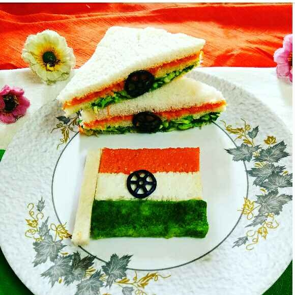 Tricolour Veg sandwich is a good no-cook dish you can make for teacher's day